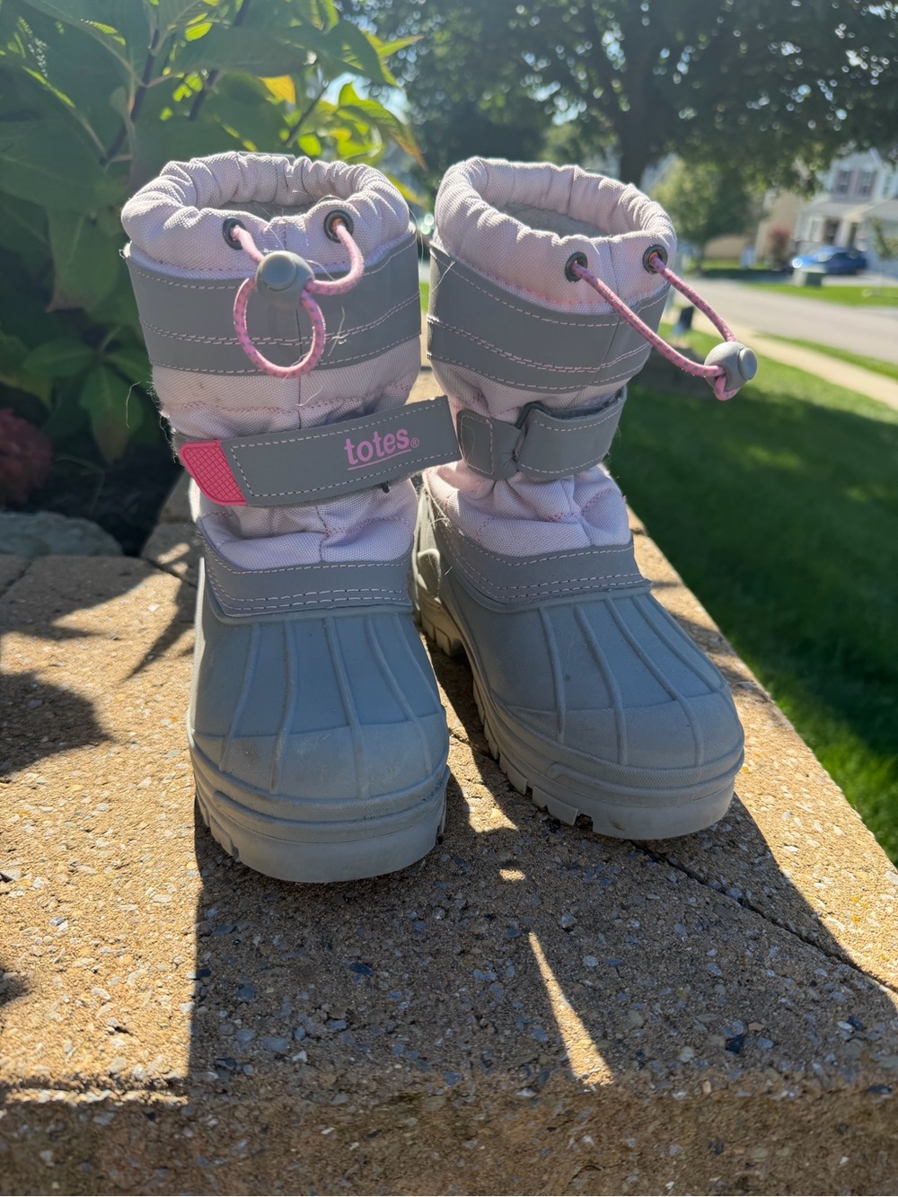 totes Kids Gray and Pink Puffy Snow Boots